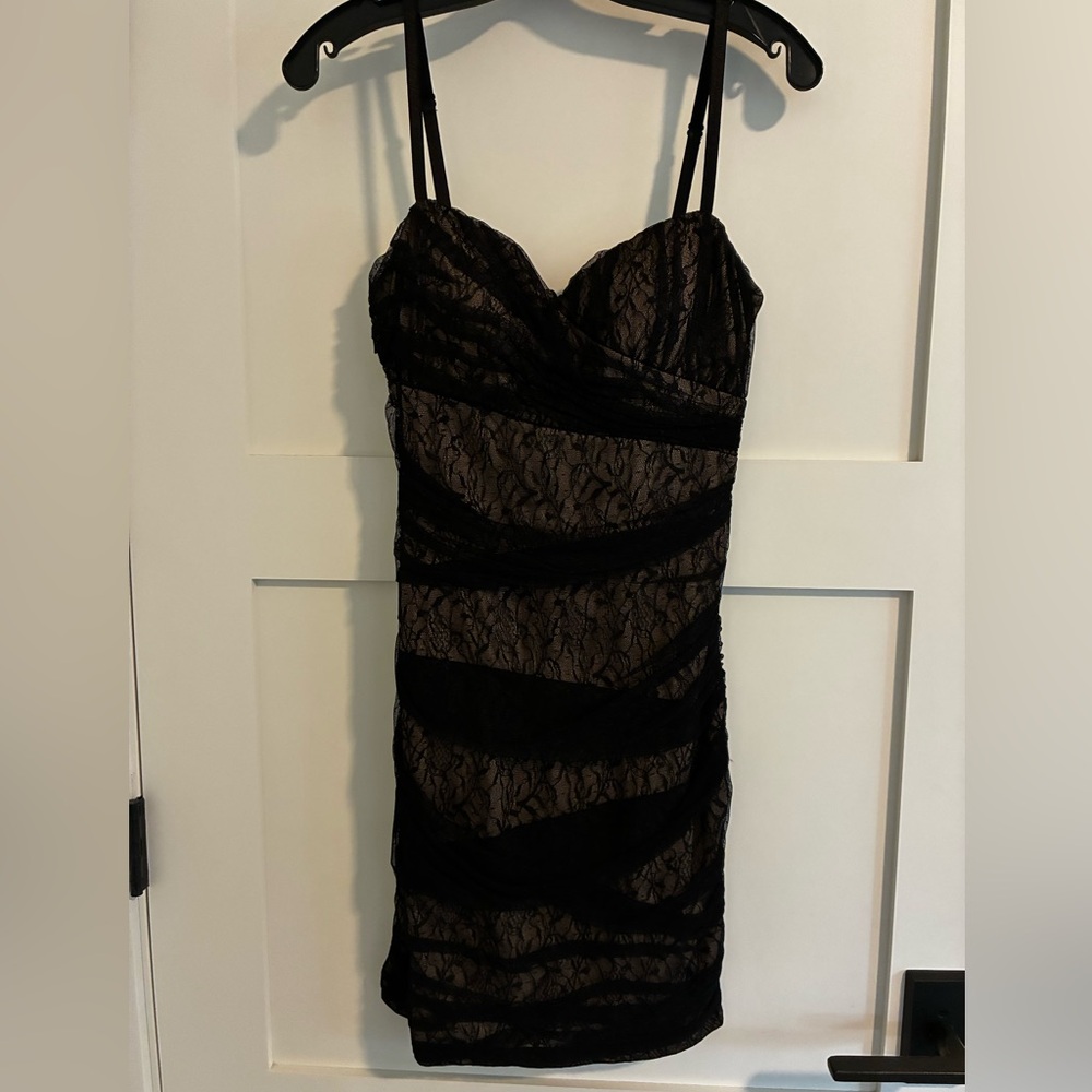 Black Lace Bodycon Dress